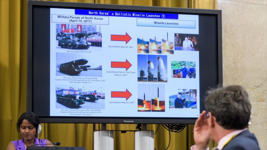 Un embajador analiza los lanzamientos de misiles balísticos de Corea del Norte en una reunión de la ONU, en Ginebra, 30 de agosto de 2017.