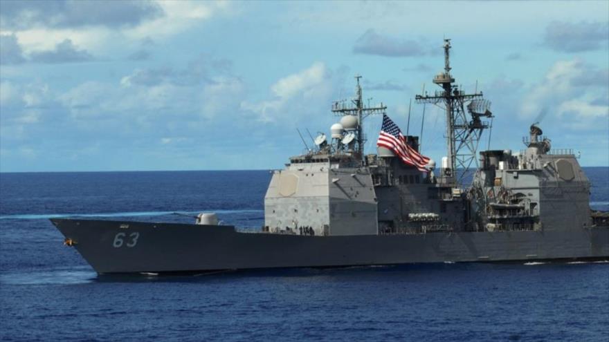 Un buque de guerra estadounidense en el mar de la China Meridional.