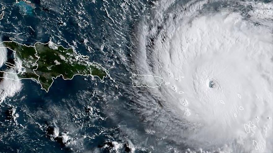 La NASA graba imágenes increíbles del poderoso huracán Irma