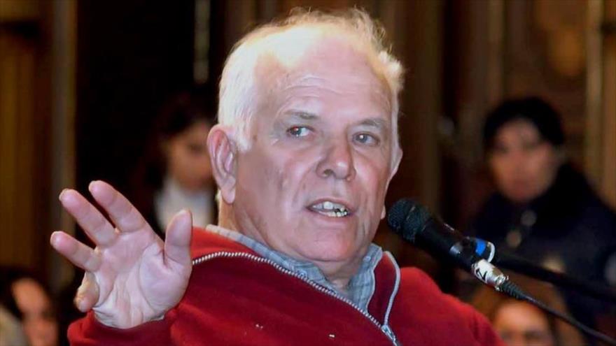 Jorge Julio López durante una audiencia dos meses antes de su desaparición en 2006.