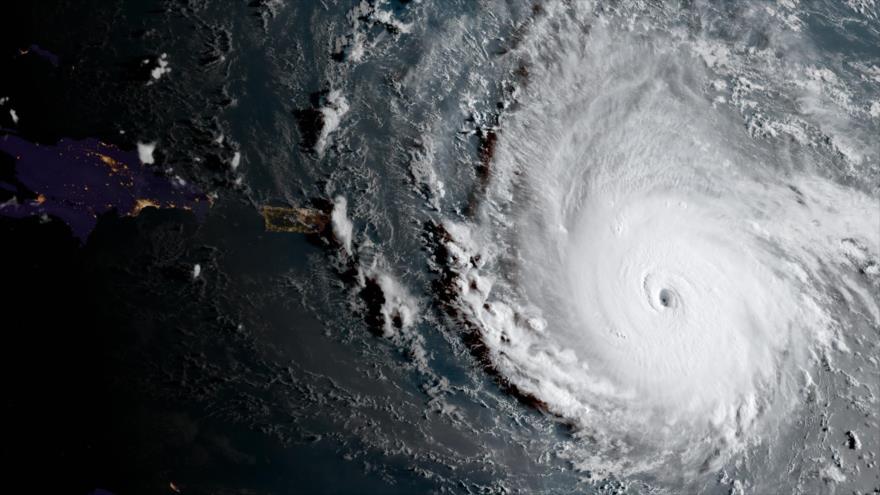 Vista desde el espacio del ojo del huracán Irma, el más poderoso registrado en el Atlántico.