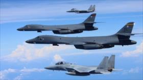 EEUU y Japón realizan maniobras aéreas sobre mar de China Oriental