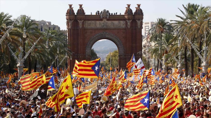 Unos 450.000 catalanes participan en la manifestación de la Diada