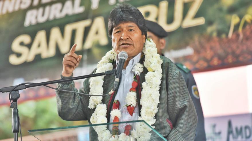 El presidente boliviano, Evo Morales, ofrece discurso durante un acto oficial en la ciudad de Santa Cruz, 16 de septiembre de 2017.