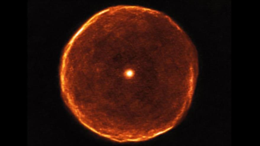 Vídeo: telescopio ALMA capta una frágil burbuja en el espacio