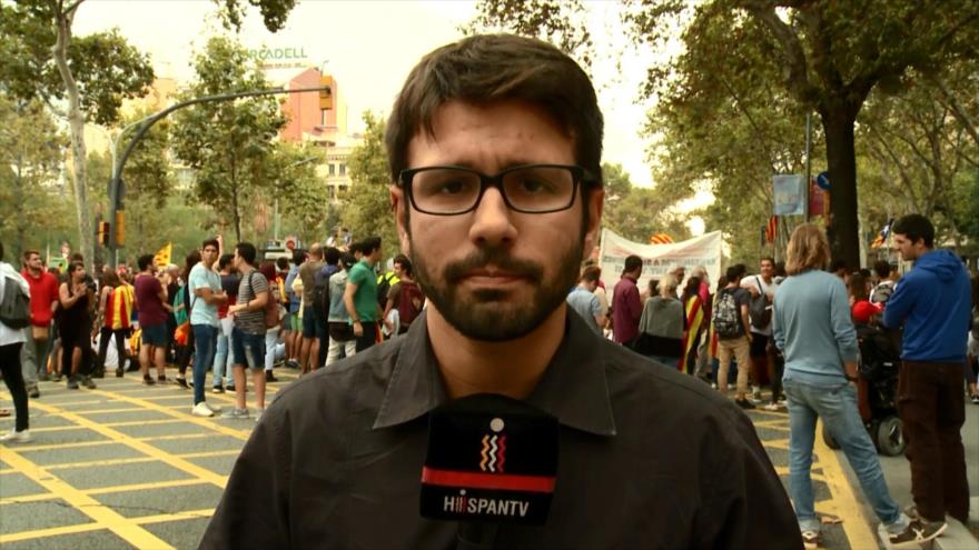 Cataluña continúa protestas contra asedio del Estado al referéndum