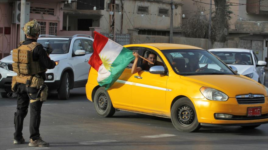 Fuerzas de seguridad iraquíes vigilan las calles de Kirkuk durante el referéndum separatista kurdo, 25 de septiembre de 2017.