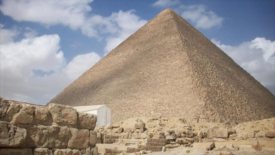 La pirámide de Keops en Egipto, una de las siete maravillas de la Antigüedad.