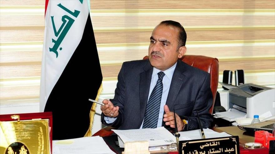 El vocero del del Consejo Superior de la Judicatura de Irak, Abdolsattar al-Bayraqdar.