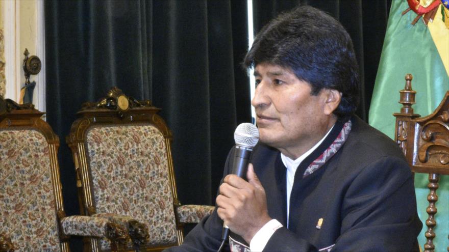El presidente de Bolivia, Evo Morales, informa sobre los avances del Plan de Desburocratización del Estado en La Paz, 28 de septiembre de 2017. 