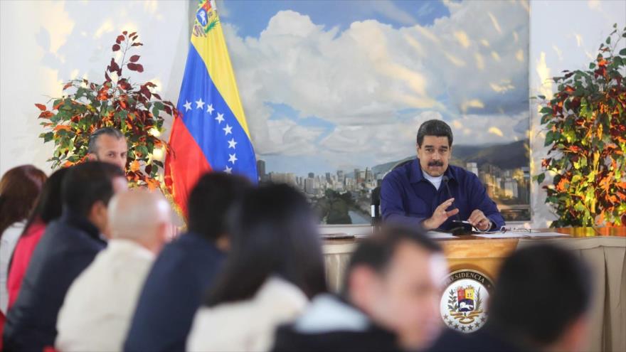 Maduro: ¿Cómo financia la oposición su propaganda electoral?