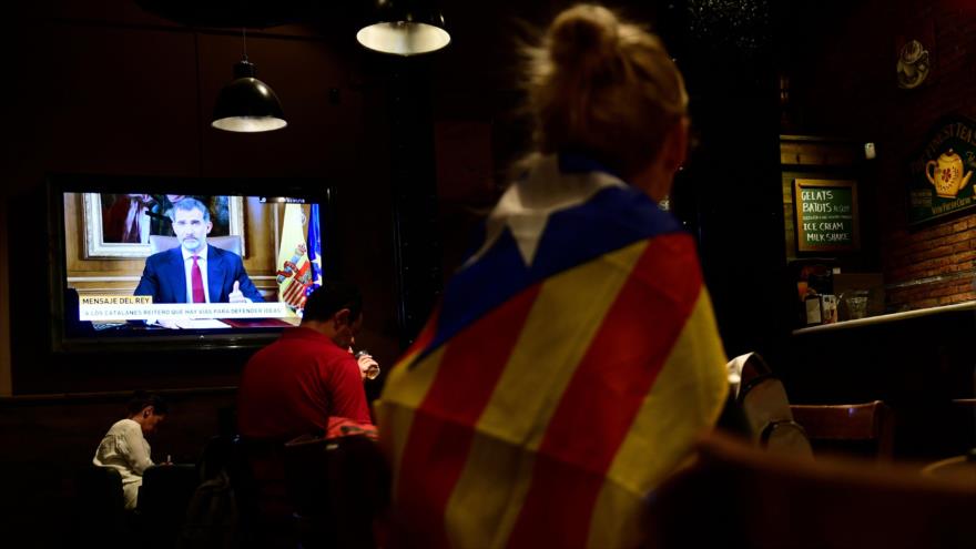 A favor y en contra del discurso del rey de España sobre Cataluña
