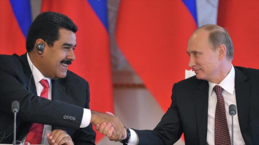 El presidente de Venezuela, Nicolás Maduro, y su homólogo ruso, Vladimir Putin, 15 de enero de 2015.