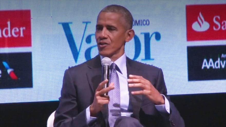 El expresidente de EE.UU., Barack Obama, habla en el Foro Ciudadano Global en la ciudad de São Paulo en Brasil, 5 de octubre de 2017.
