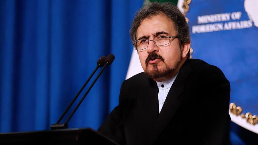 El portavoz del Ministerio de Exteriores de Irán, Bahram Qasemi, habla durante una rueda de prensa en Teherán, capital de Irán.