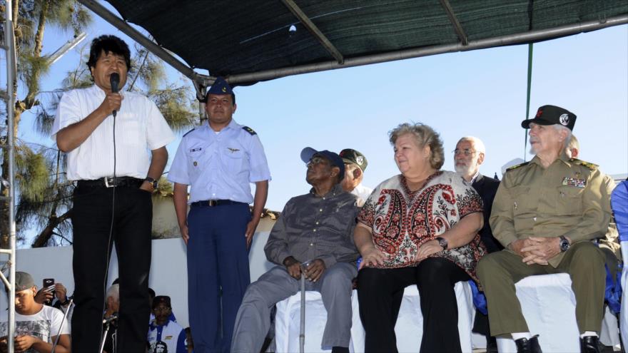 El presidente de Bolivia, Evo Morales, ofrece un discurso en Vallegrande, Santa Cruz, 8 de octubre de 2017.