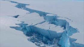NASA capta imagen térmica de enorme iceberg en la Antártida