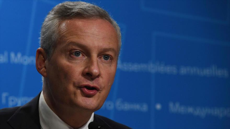Ministro de Economía de Francia, Bruno Le Maire, habla en una conferencia de prensa en Washington, 14 de octubre de 2017.