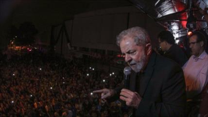 Lula no sacrificará su candidatura pese a los ataques judiciales