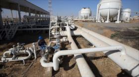 Empleados iraquíes de petróleo vuelven a Kirkuk después de 3 años