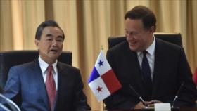China desafía a EEUU y se acerca más a Panamá
