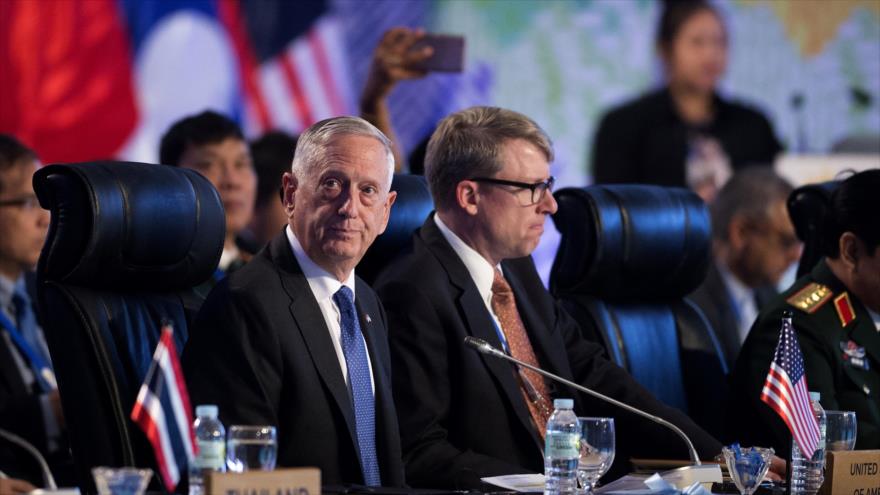 El secretario de Defensa de EE.UU., James Mattis, en la cumbre de la ASEAN en Filipinas, 24 de octubre de 2017.