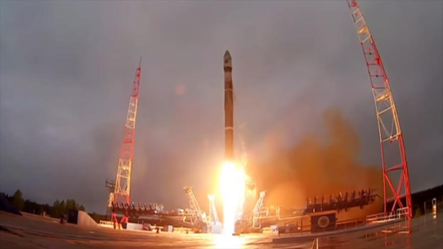 Rusia lanza el satélite militar Kosmos-2519 mediante un cohete Soyuz-2-1v, 23 de junio de 2017.