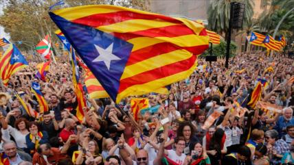 Sondeo: independentistas no ganarían elecciones del 21 de diciembre 