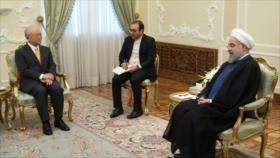 Rohani: Irán cumplirá con JCPOA mientras se beneficie del mismo