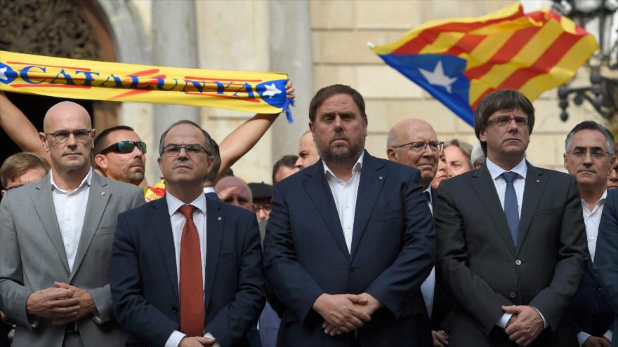 Fiscalía española se querella por rebelión contra Puigdemont