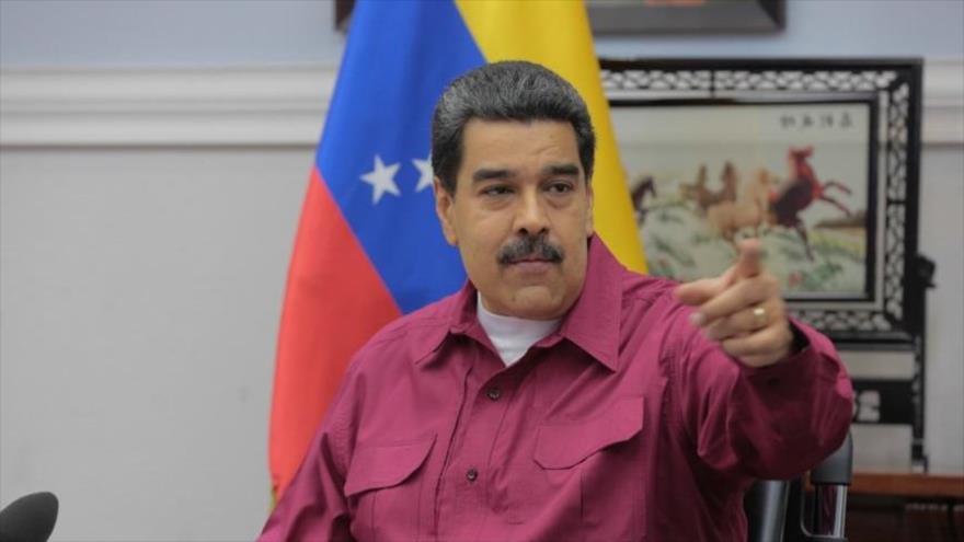 Maduro alerta que podrían inhabilitar partidos opositores