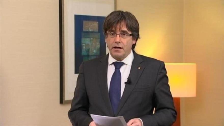 Puigdemont exige ‘liberación’ de exmiembros del gobierno catalán