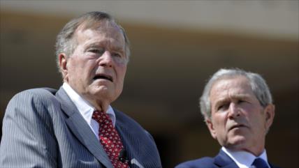 Los Bush: Trump es un ‘fanfarrón’ que aviva la ira del pueblo