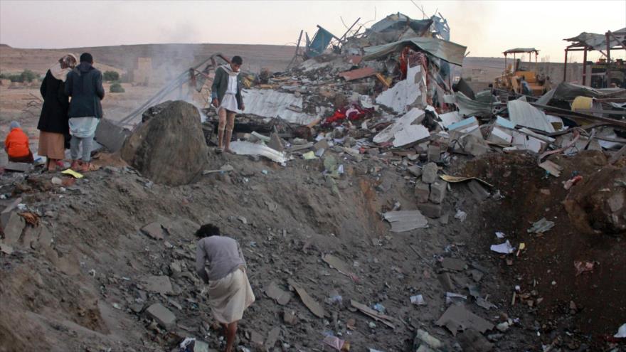 Casas destruidas por un ataque aéreo saudí en el distrito yemení de Sahar, en la provincia noroccidental de Saada, 1 de noviembre de 2017.