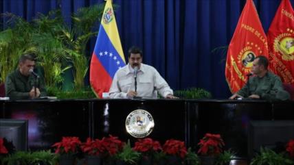 Maduro aboga por dialogar con la oposición pese a sus intrigas