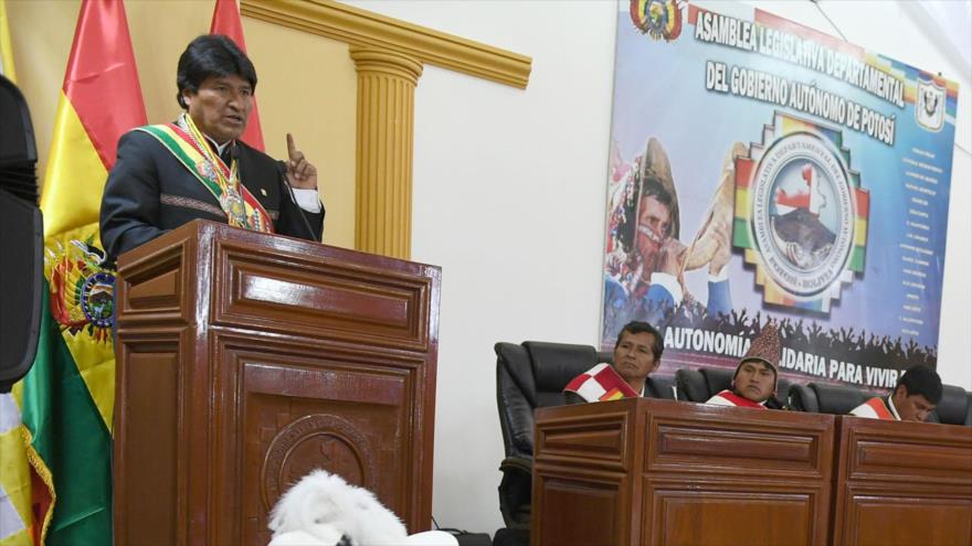 El presidente boliviano, Evo Morales, habla en un acto oficial, 9 de noviembre de 2017.	