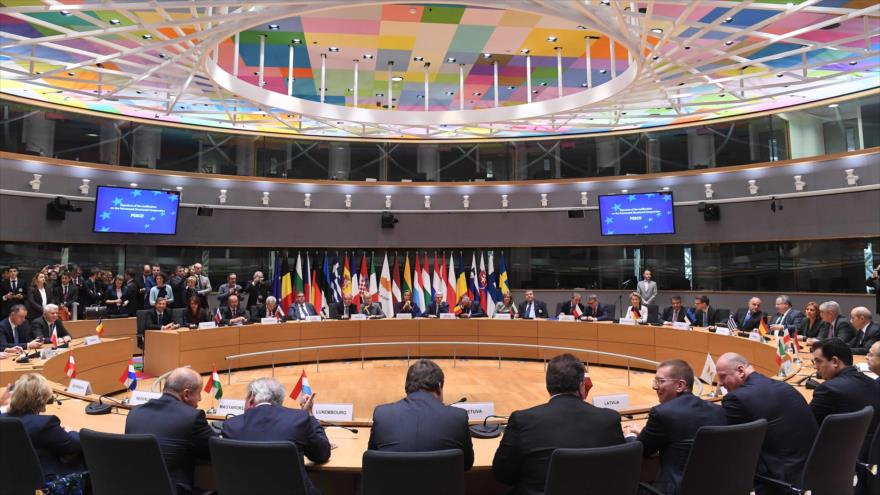 Los cancilleres de la Unión Europea (UE), al margen del Consejo Europeo en Bruselas, 13 de noviembre de 2017. 