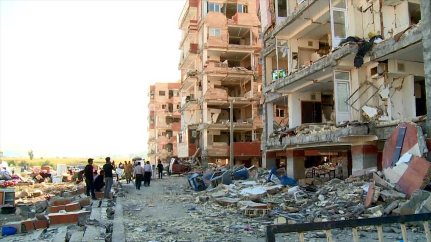 Continúan labores de rescate en zonas afectadas por sismo en Irán
