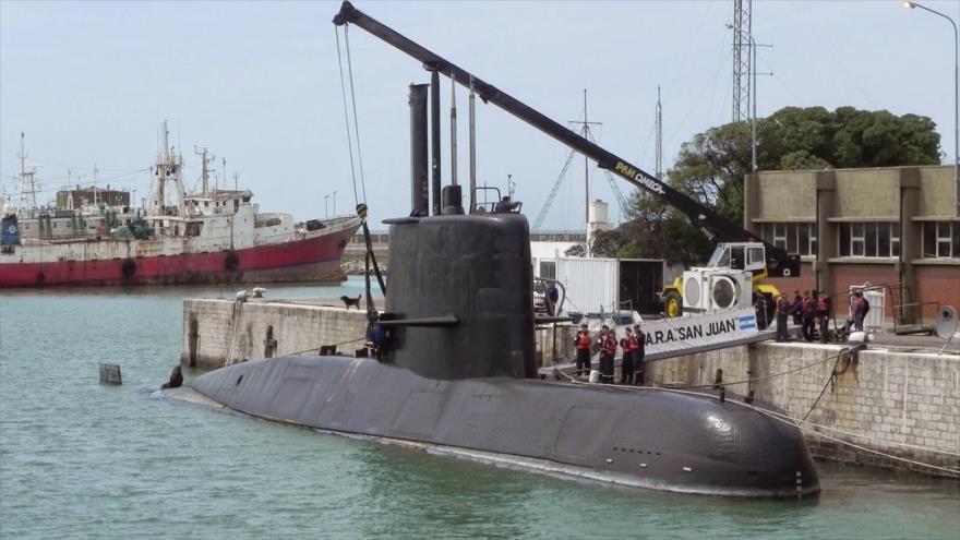 El submarino ARA San Juan de la Fuerza Armada de Argentina.