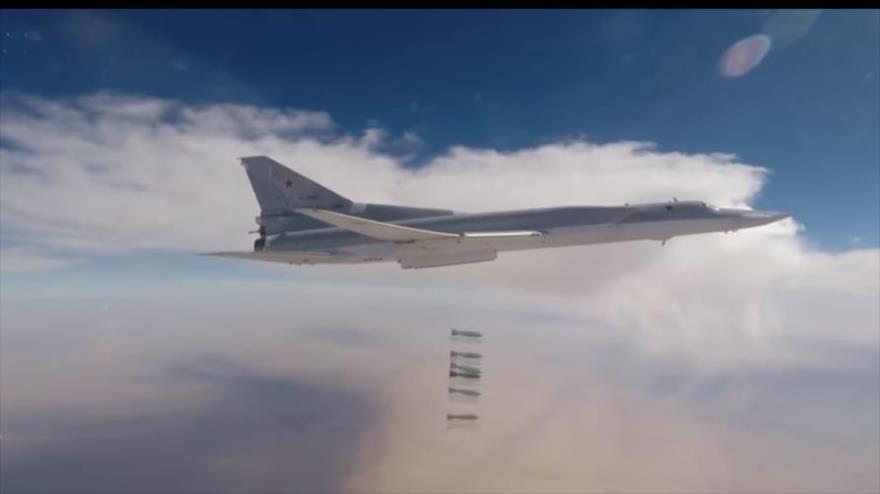 Bombarderos rusos atacan posiciones terroristas en Siria