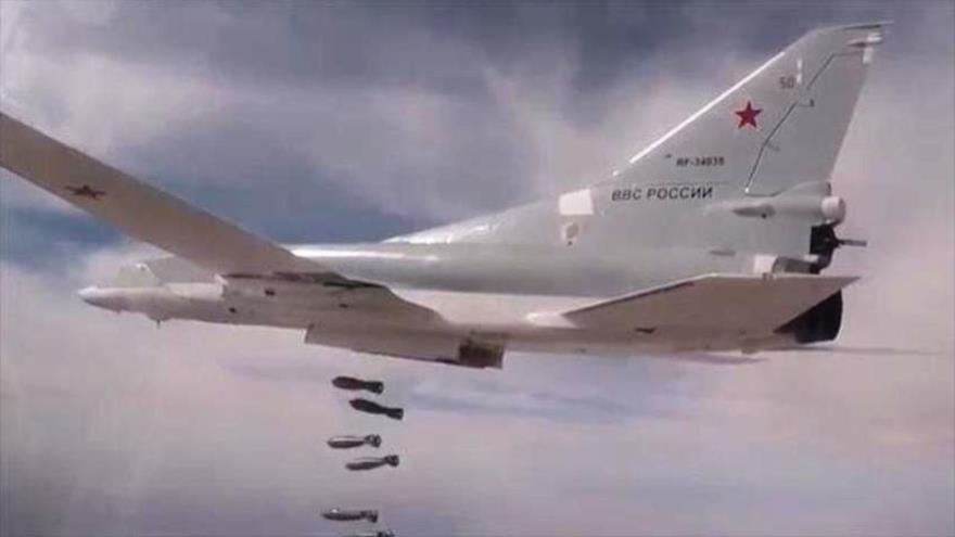 Vídeo: 3ª jornada de ataques de cazas rusos a Daesh en Siria
