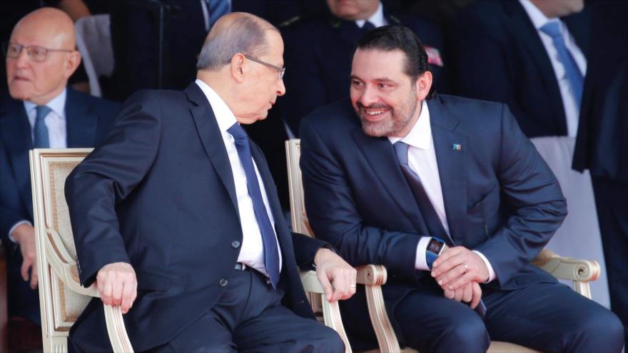 El primer ministro libanés, Saad Hariri (dcha.), y el presidente del país, Michel Auon, 22 de noviembre de 2017.