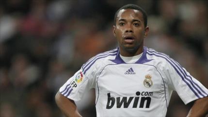 Robinho es sentenciado a 9 años de prisión por violación sexual 