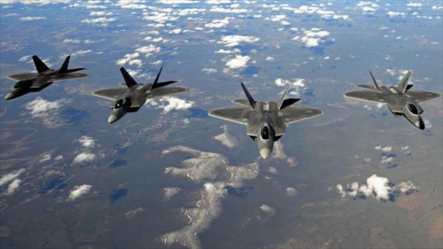 Aviones de combate F-22 Raptor de la Fuerza Aérea de EE.UU.