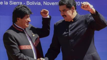 Morales asegura seguir luchando contra ‘imperio’ junto a Maduro