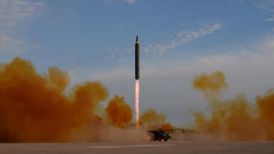 Luque: Pyongyang lanza misiles ante abandono de diálogo por EEUU