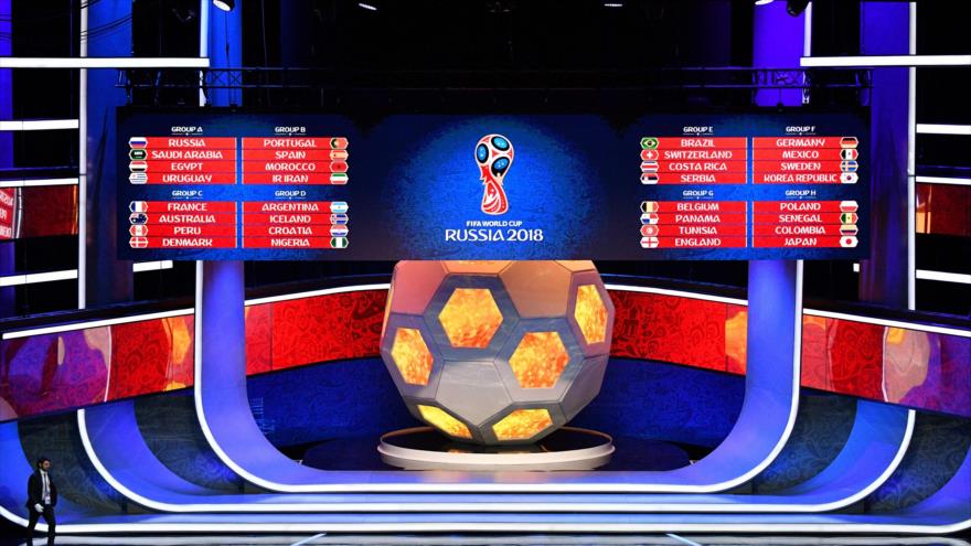 Imagen muestra los 8 grupos de la Copa Mundial Rusia 2018 después del sorteo final, celebrado en Moscú, 1 de diciembre de 2017.