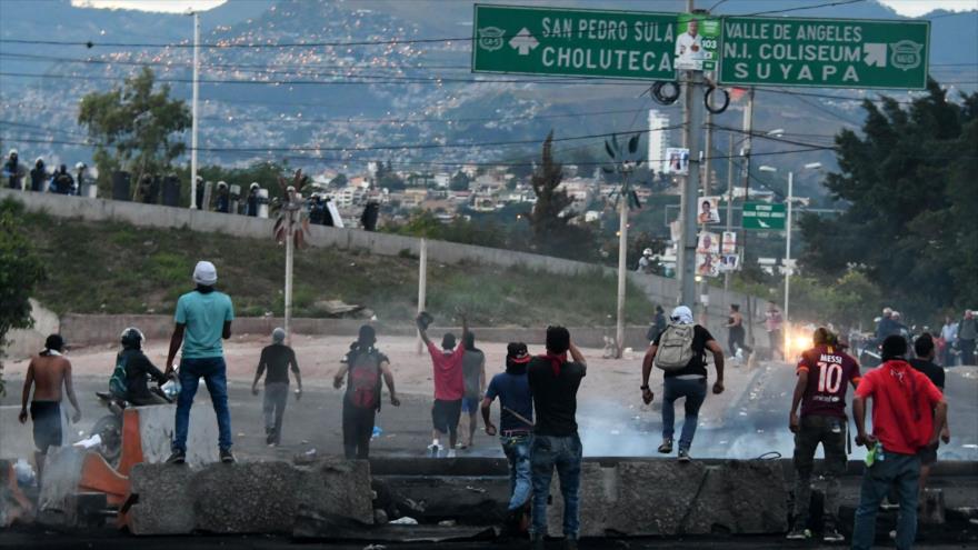Honduras declara toque de queda por violencia postelectoral