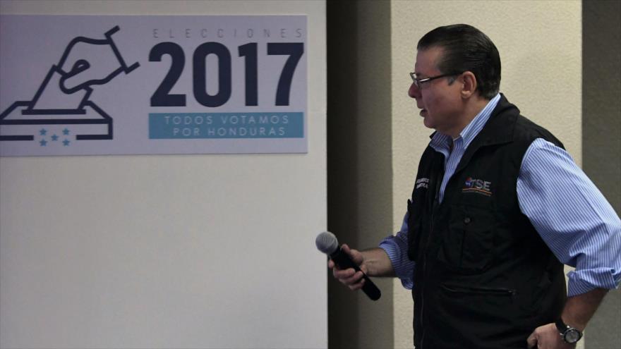El presidente del Tribunal Supremo Electoral (TSE) de Honduras, David Matamoros, 28 de noviembre de 2018. 