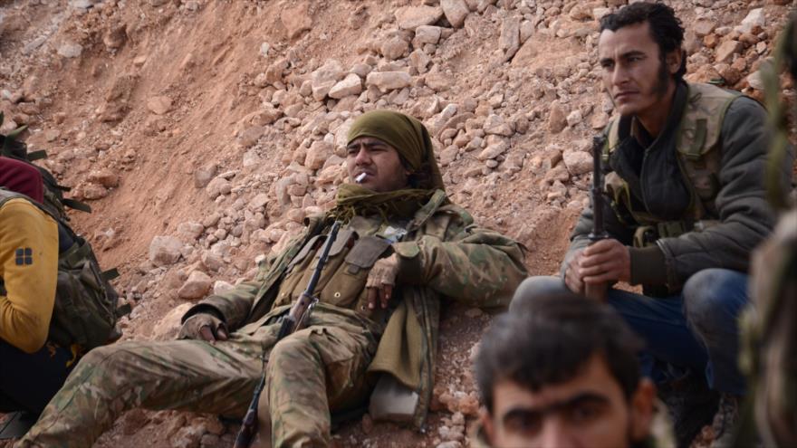 Combatientes del llamado Ejército Libre Sirio (ELS) en el norte de la ciudad de Al-Bab, 8 de enero de 2017.